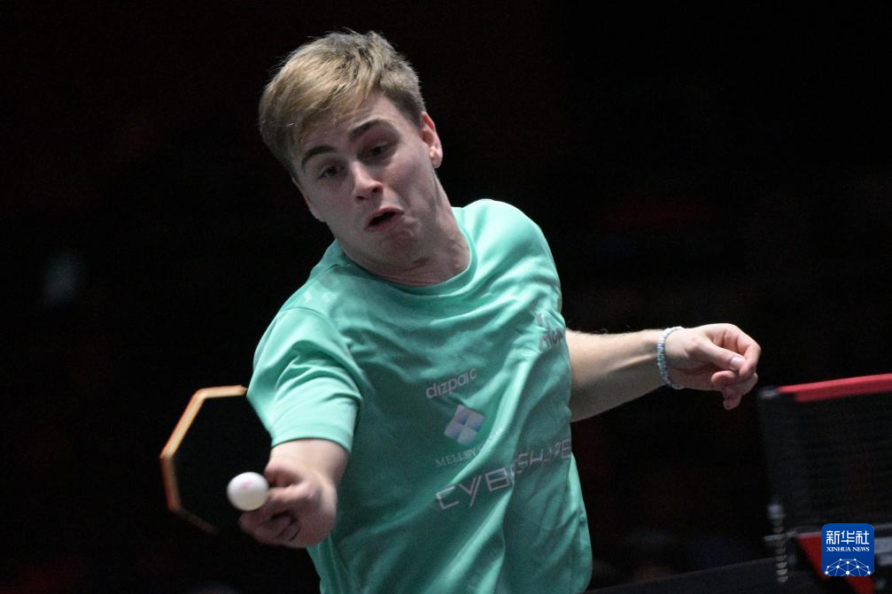 卡利亚里的 卡利亚里的